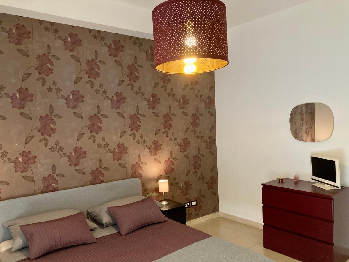 Casa Lillo Apartment คาตาเนีย ภายนอก รูปภาพ